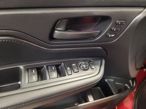 Used 2025 Honda Odyssey Sport-L image 20