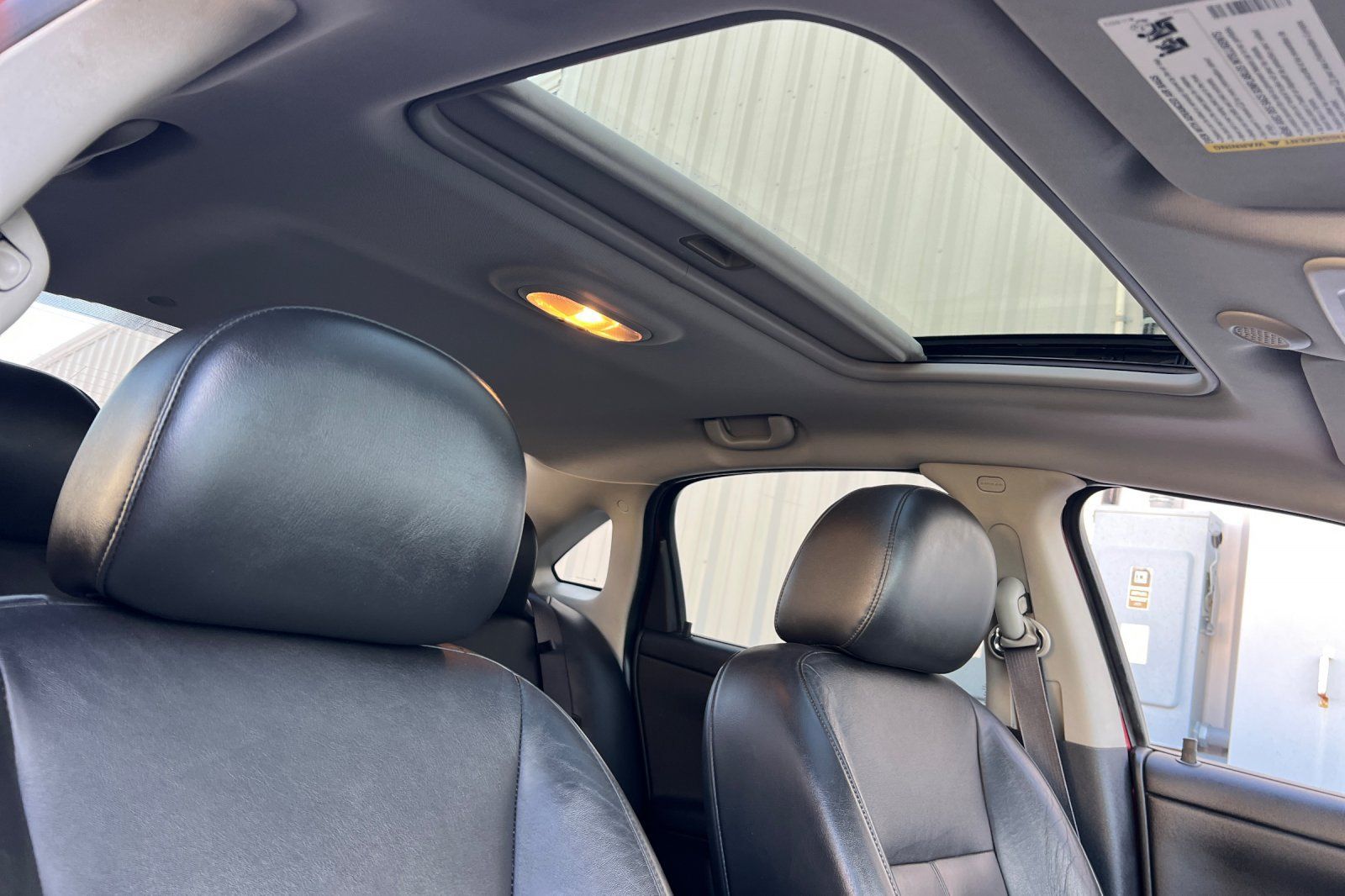 Used 2014 Chevrolet Impala LTZ FWD image 18