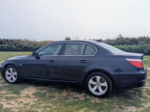 Used 2008 BMW 528xi Sedan image 8