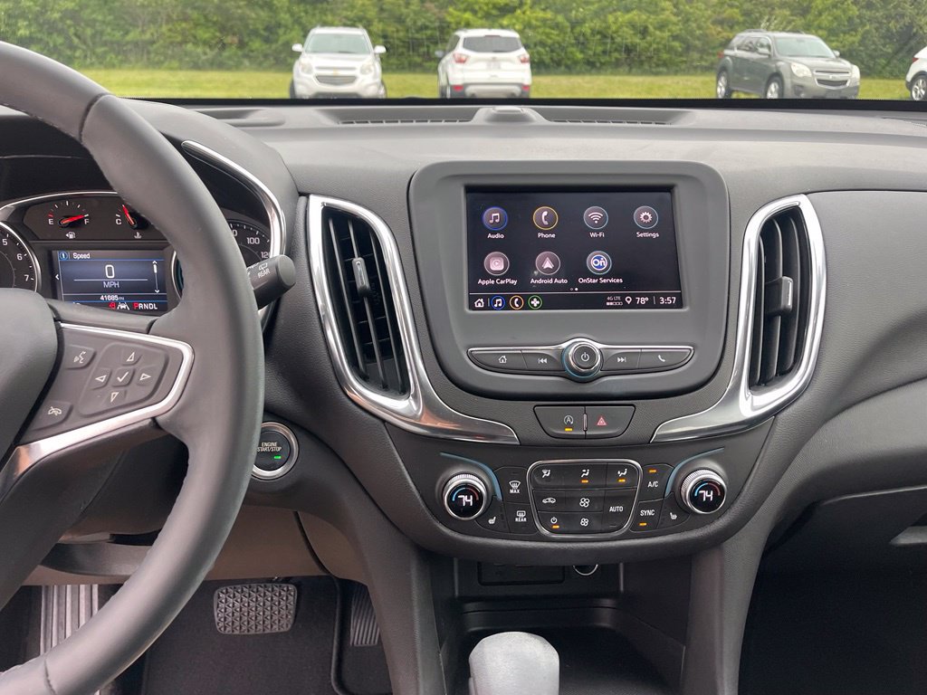 Used 2024 Chevrolet Equinox LT FWD image 11