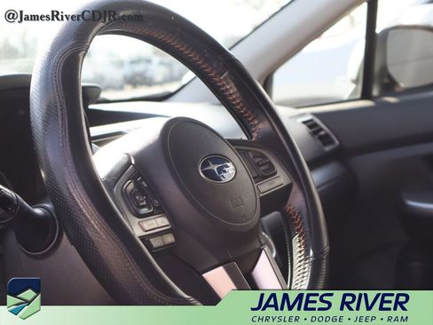 Used 2016 Subaru Crosstrek 2.0i Premium w/ Moonroof Package image 24