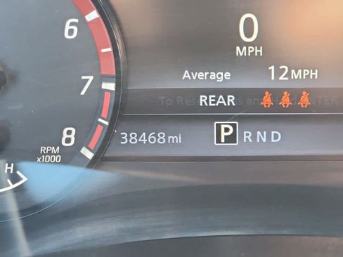 Used 2023 Nissan Frontier PRO-4X w/ Pro-4X Premium Package image 17