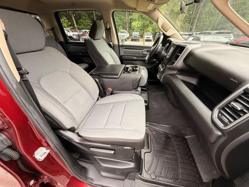 Used 2019 RAM 1500 Big Horn RWD image 22