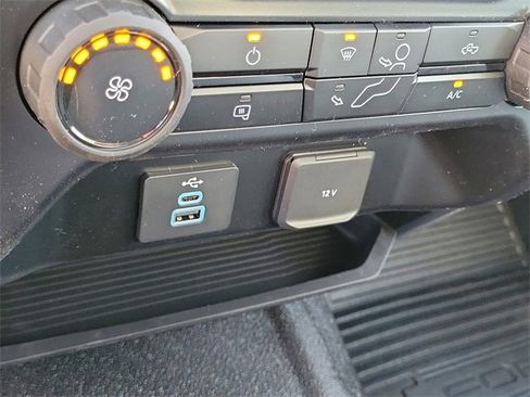 New 2026 Ford F450 XL w/ XL Chrome Package image 9