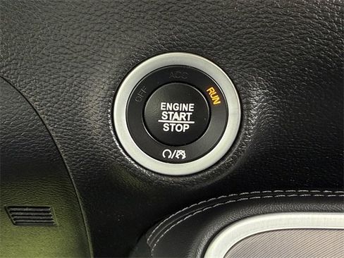Used 2020 Dodge Challenger SXT w/ Blacktop Package image 18
