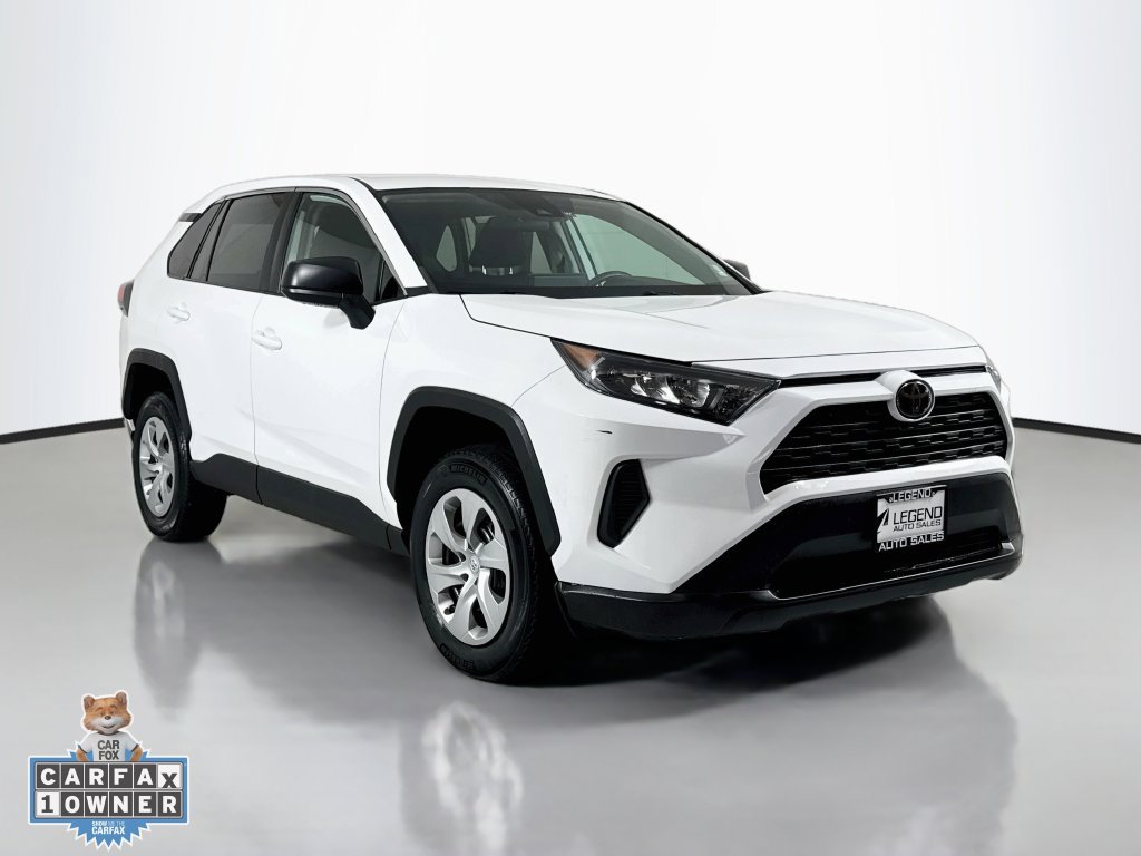 Used 2022 Toyota RAV4 LE AWD/4WD image 4
