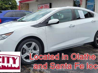 Used 2017 Chevrolet Volt LT w/ Comfort Package