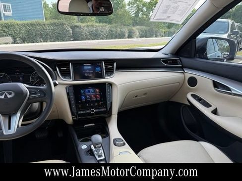 Used 2022 INFINITI QX50 Luxe AWD/4WD image 16