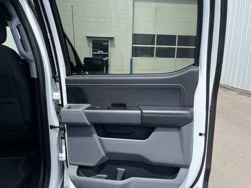 Used 2022 Ford F150 XLT w/ Equipment Group 302A High AWD/4WD image 31