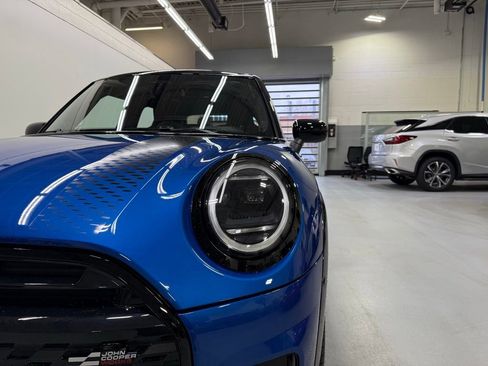 Certified 2025 MINI Cooper S image 9