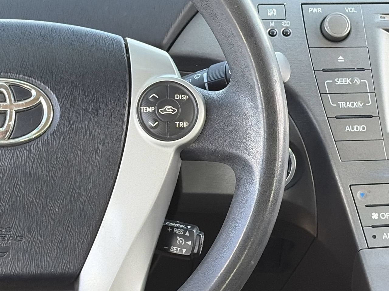 Used 2015 Toyota Prius Two FWD image 23