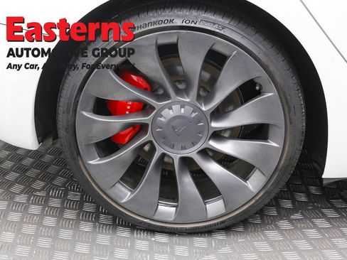 Used 2022 Tesla Model 3 Performance image 27