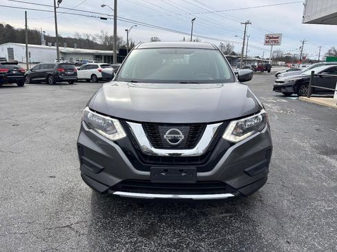 Used 2017 Nissan Rogue S image 4