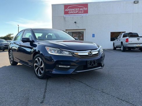 Used 2017 Honda Accord EX-L image 4