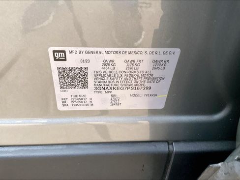 Used 2023 Chevrolet Equinox LT FWD image 33