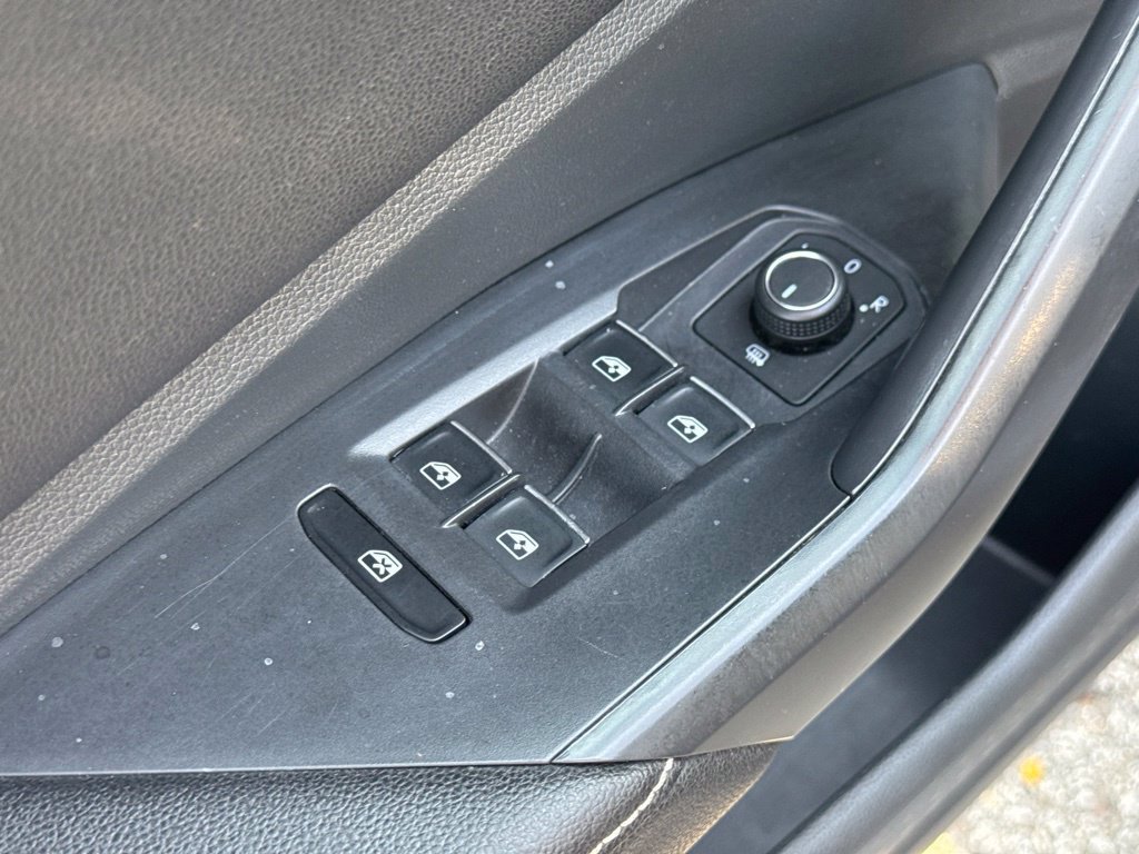 Used 2024 Volkswagen Jetta S FWD image 39