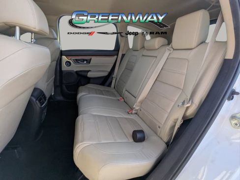 Used 2019 Honda CR-V Touring image 13