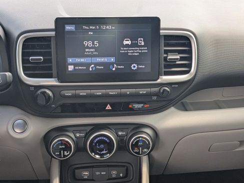 New 2026 Hyundai Venue SEL image 21
