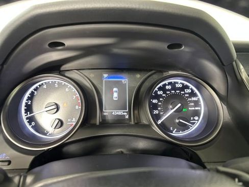 Used 2024 Toyota Camry SE image 17