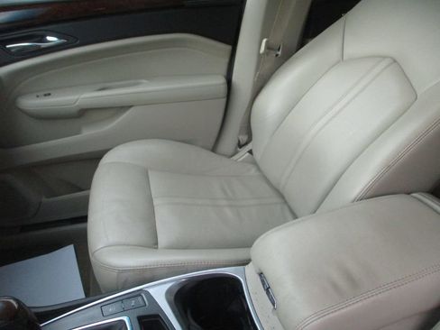 Used 2011 Cadillac SRX Performance image 13