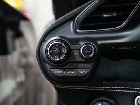 Used 2016 Ferrari 488 GTB RWD image 35
