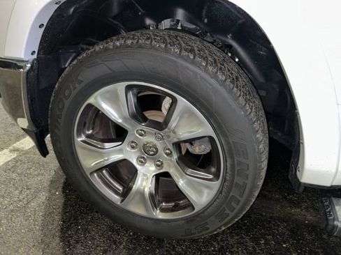 Used 2020 RAM 1500 Laramie image 9