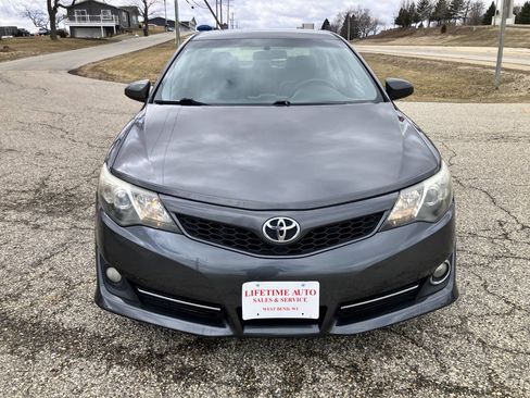 Used 2014 Toyota Camry SE image 8