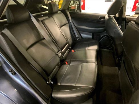 Used 2017 Subaru Outback 2.5i Limited image 21