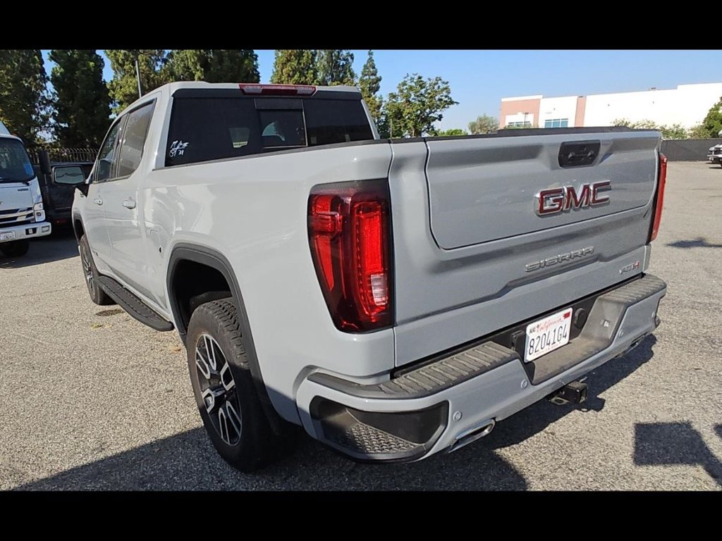 Used 2025 GMC Sierra 1500 AT4 w/ AT4 Premium Package AWD/4WD image 3