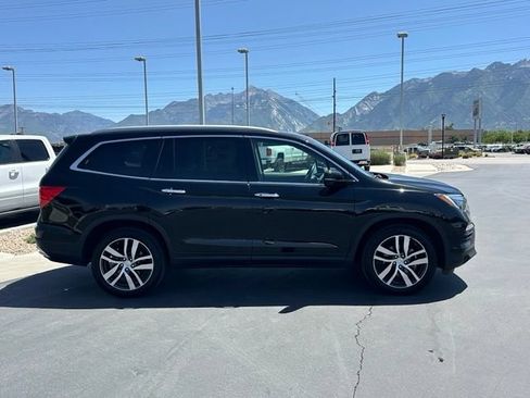Used 2017 Honda Pilot Elite image 8