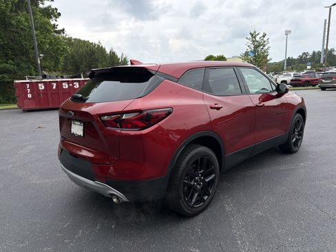 Used 2021 Chevrolet Blazer LT w/ LPO, Black Accent Package FWD image 5