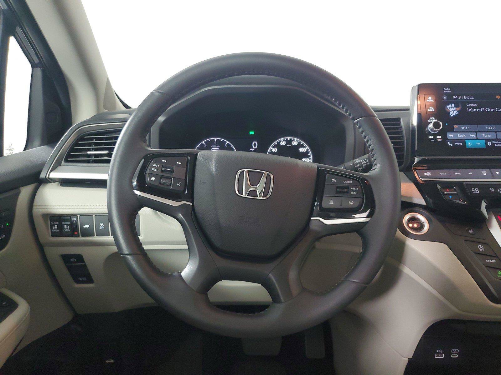 Used 2025 Honda Odyssey EX-L image 15