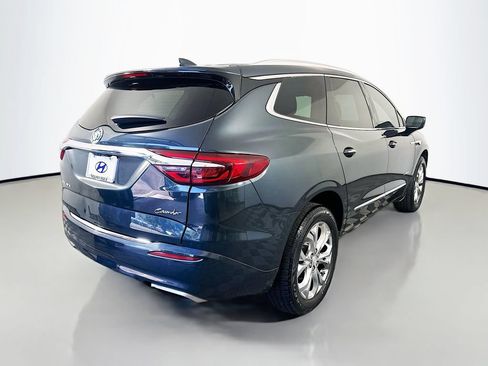 Used 2020 Buick Enclave Avenir w/ Avenir Technology Package FWD image 5