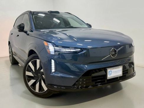 Used 2025 Volvo EX90 Ultra AWD/4WD image 4