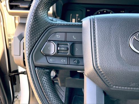 Used 2024 Toyota Tacoma SR image 22