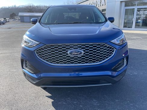 Used 2024 Ford Edge SEL w/ Convenience Package AWD/4WD image 4