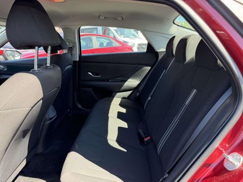 Certified 2023 Hyundai Elantra SEL w/ Convenience Package FWD image 13