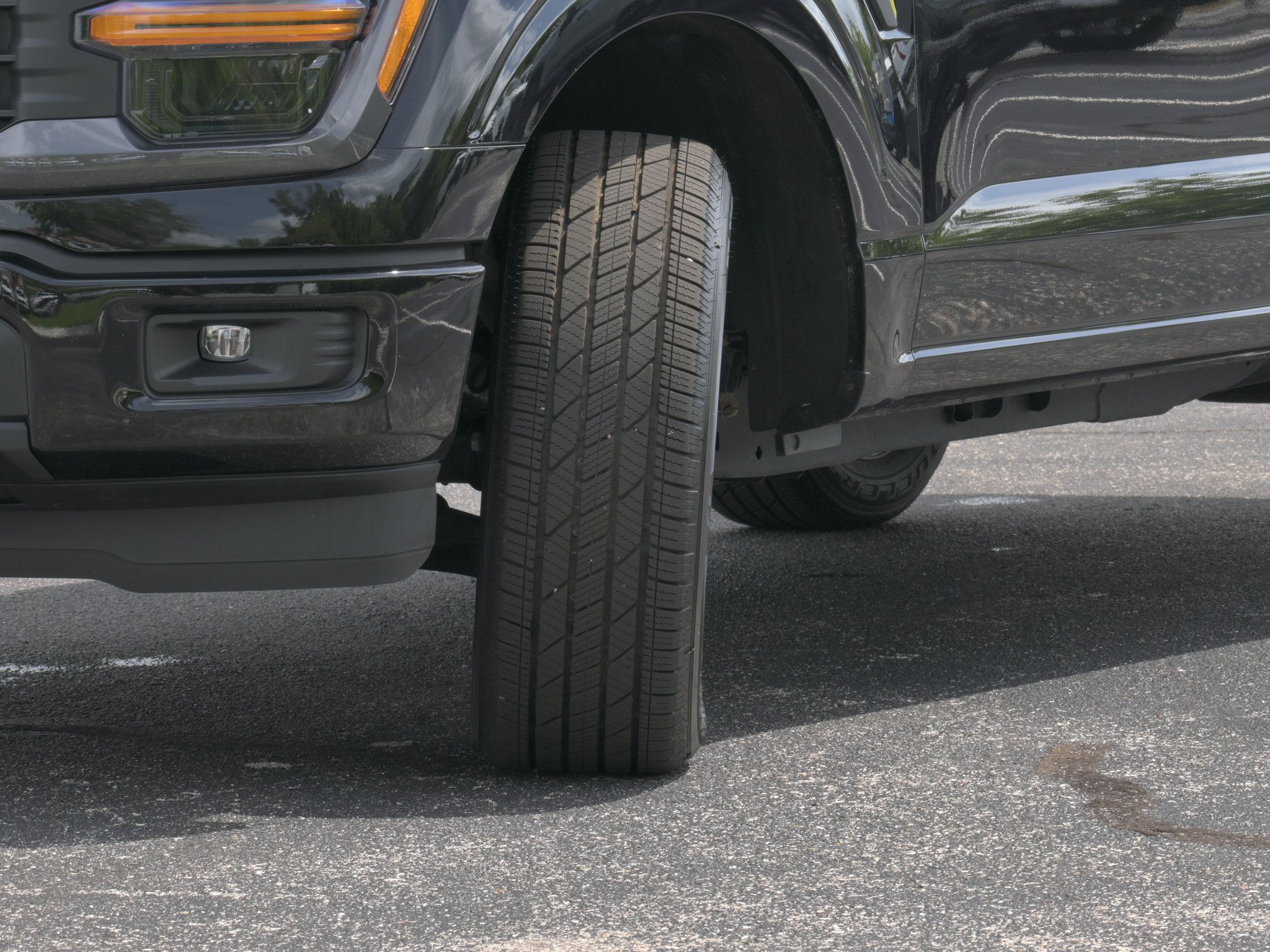 Used 2025 Ford F150 STX w/ Equipment Group 200A AWD/4WD image 32