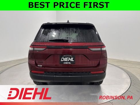 New 2025 Jeep Grand Cherokee Limited image 6