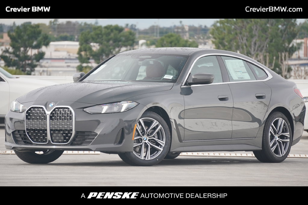 Used 2026 BMW 430i w/ Premium Package RWD image 1