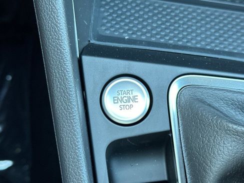 New 2026 Volkswagen Jetta SE image 20