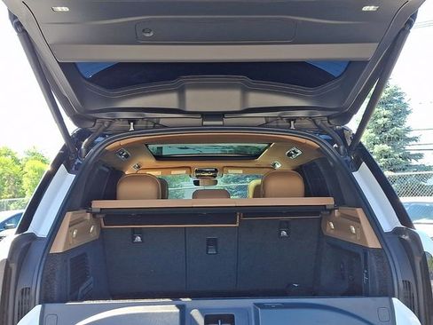 Used 2025 Land Rover Range Rover SE AWD/4WD image 29