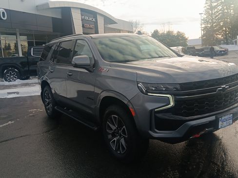 Certified 2022 Chevrolet Tahoe Z71 w/ Luxury Package image 9