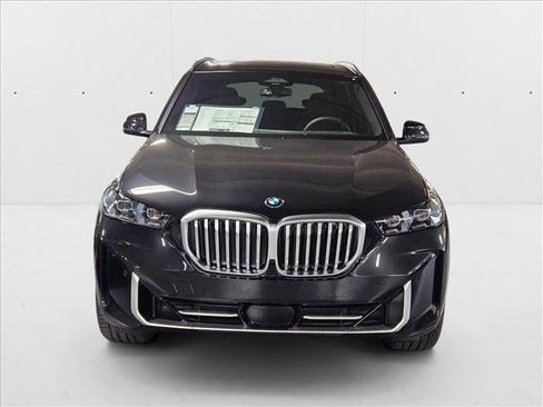 Used 2026 BMW X5 sDrive40i w/ Climate Comfort Package image 6