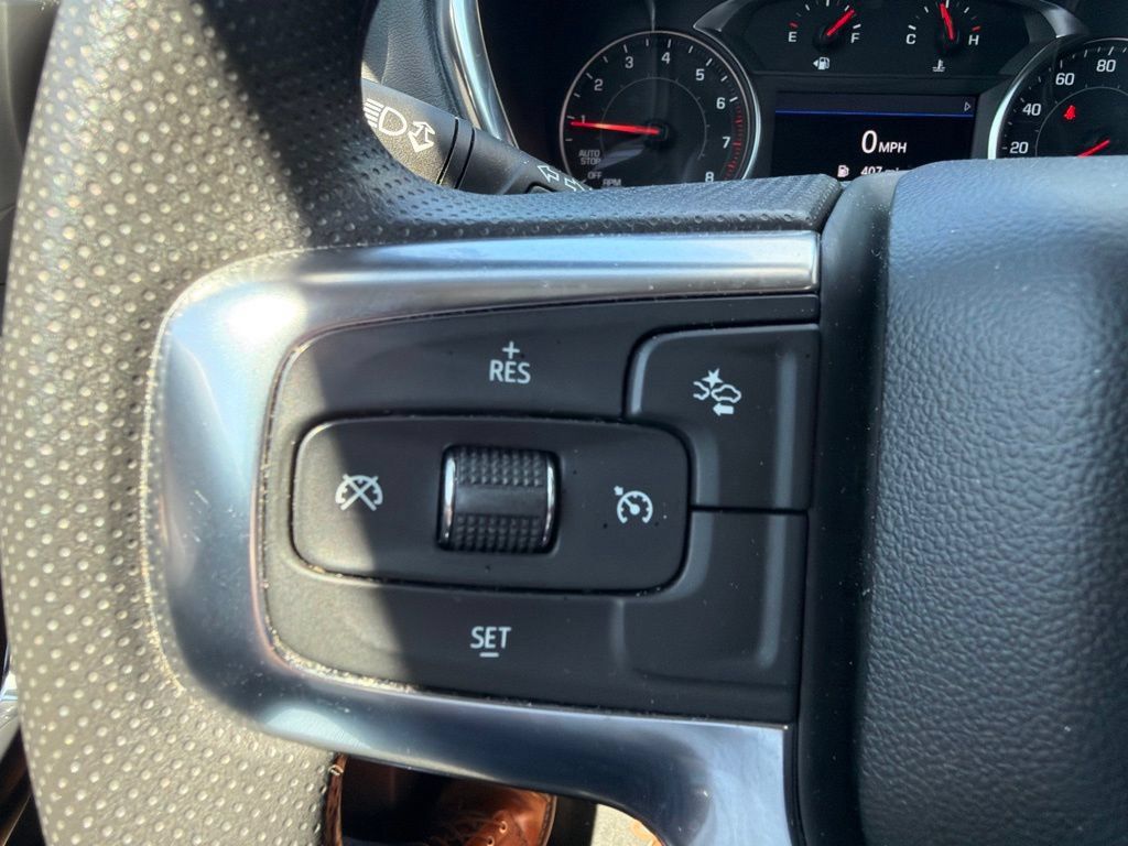 Certified 2025 Chevrolet Blazer LT FWD image 17