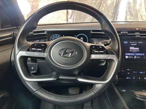 Certified 2022 Hyundai Santa Cruz SEL Premium image 16