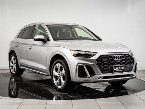 Certified 2022 Audi Q5 2.0T Premium Plus w/ Premium Plus Package image 5