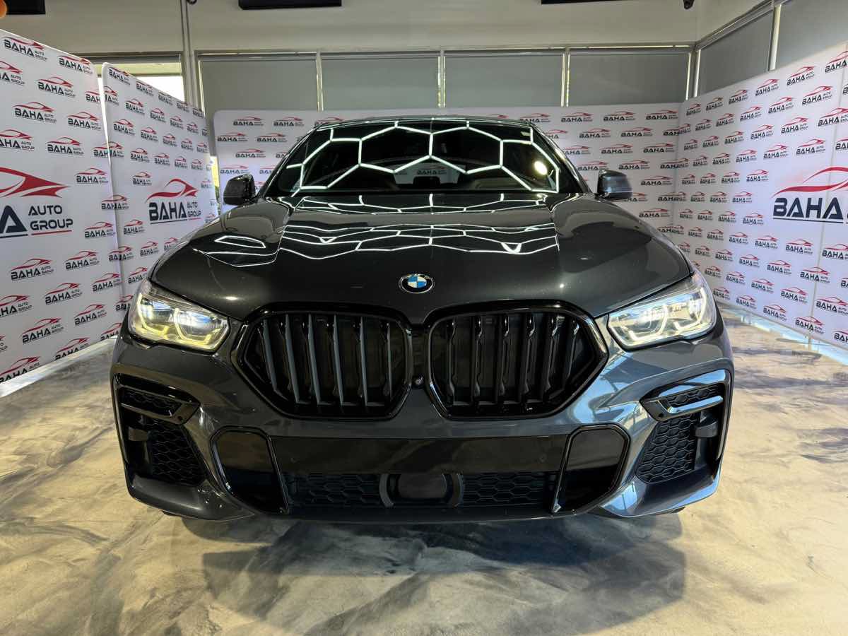 Used 2022 BMW X6 xDrive40i w/ Executive Package AWD/4WD image 3