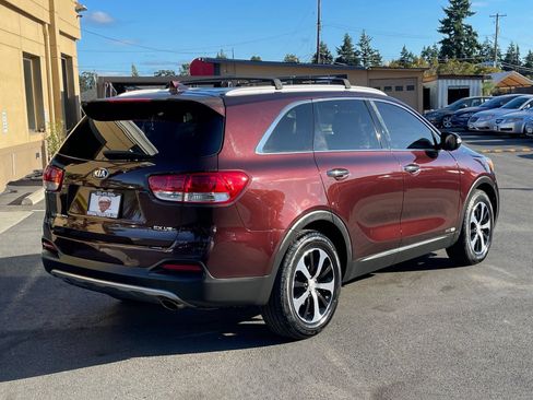 Used 2016 Kia Sorento EX w/ EX Premium Package AWD/4WD image 4