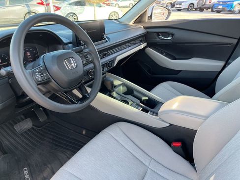 Used 2023 Honda Accord LX image 16